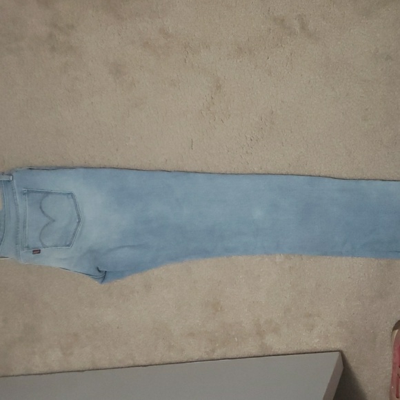 Levi's - Picture 2 of 7